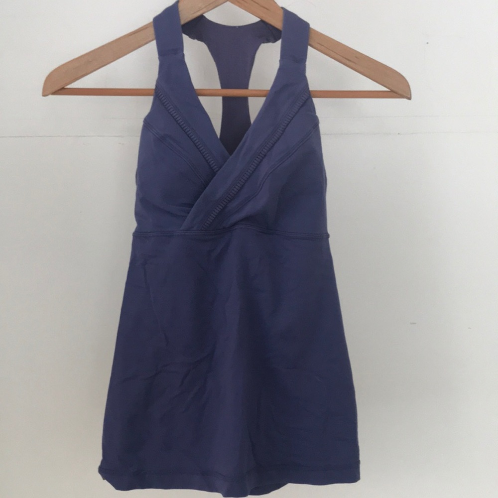 Lululemon tank